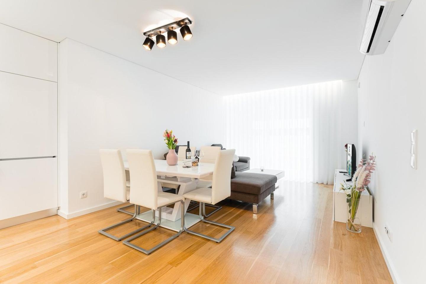 Guestready - Amazing Modern Home Near The Beach Віла-Нова-де-Гая Екстер'єр фото
