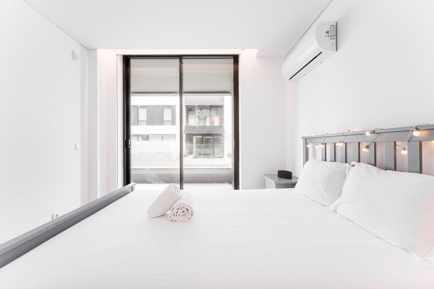 Guestready - Amazing Modern Home Near The Beach Віла-Нова-де-Гая Екстер'єр фото